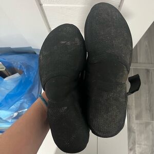 Patagonia R4 5mm neoprene booties